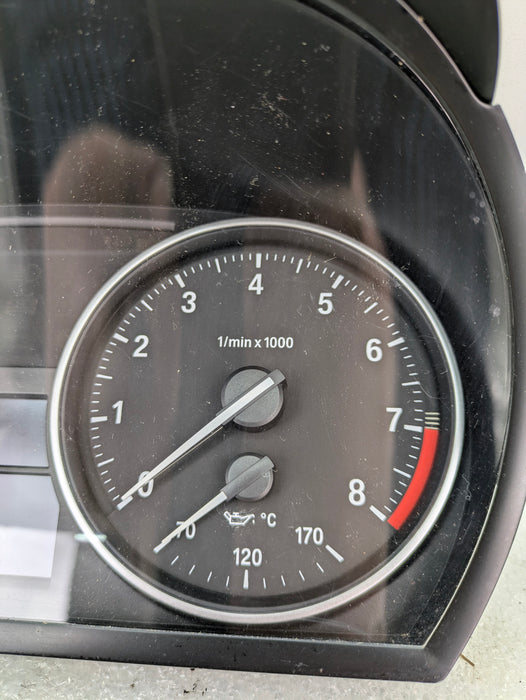 BMW E90 E92 E93 335xi 335i Instrument Gauge Cluster Speedometer KPH 9242368