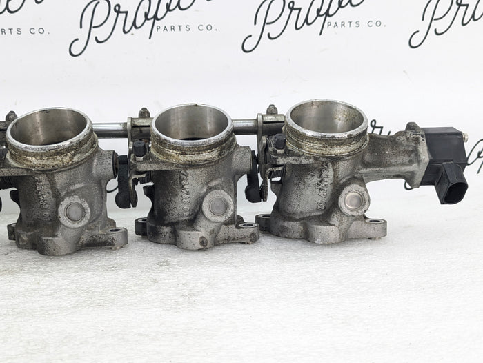 BMW E60 E61 M5 E63 E64 M6 S85 Throttle Body Assembly & Hall Sensor Cylinder 1-5 13547841814