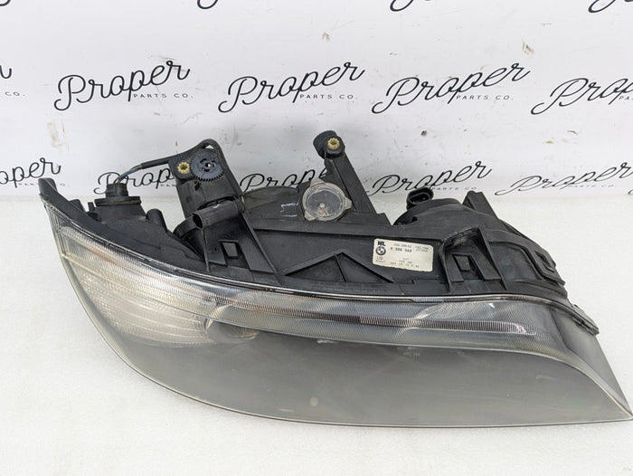 BMW Z3 M Roadster Coupe Front Right Headlight White Indicator 8386048 *Damaged*