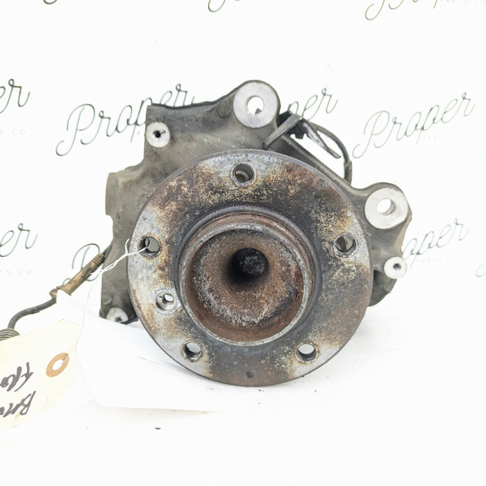 BMW E82 E88 E90 E91 E92 E93 135i 335i 328i RWD Front Right Spindle Hub Knuckle 6793924