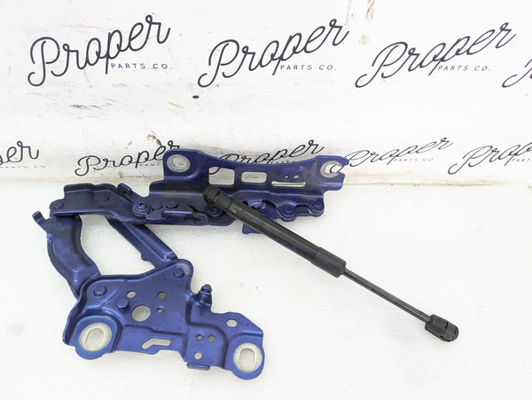 BMW G20 330ix M340ix G22 G23 430ix M440ix Left/Driver Side Hood Hinge Portimao Blue Metallic (C31) 7450589