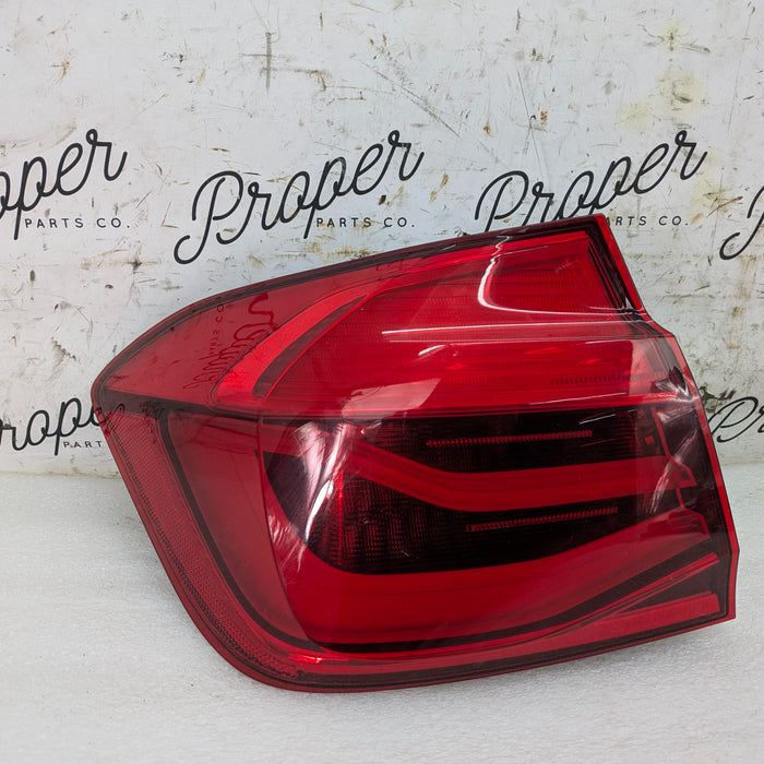 BMW F30 340xi 330i 328i 328d 320i LCI Left/Driver Side Rear Outer LED Tail Light 7369115