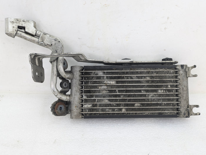 BMW E92 E93 E90 M3 S65 Engine Oil Cooler 7521376