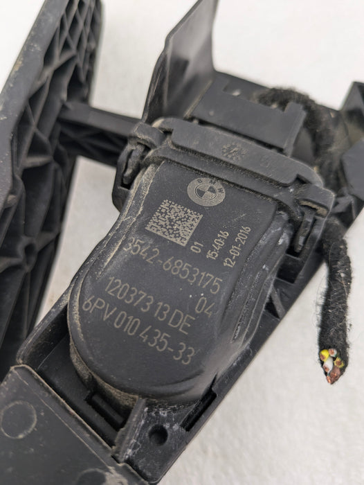 BMW F22 F23 228xi M240xi 230xi M235xi Throttle/Accelerator/Gas Pedal 6853175