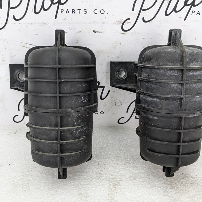 BMW E82 E88 E90 E92 E93 335i 335xi N54 Turbo Vacuum Canister Pair Set 2247620