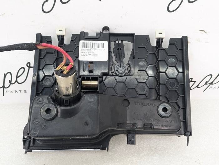 2021 Volvo V60 T6 R-Design Center Console Storage W/12V Power Outlet & Silver Trim 31398028/32275471