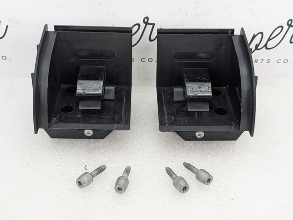 BMW E46 330i 325i 323i Wagon/Touring Rear Roll Blind Sight Protection Cover Mounting Support Brackets Set 7026710/7026709