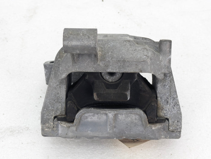 2016-2018 Audi 8U Q3 Engine Transmission Mount & Dogbone Support Set 6N0199262K/3C0199555/3C0199855M