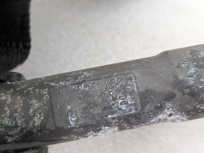 BMW E90 E91 325xi 335xi 330xi 328xi 323i M3 Right/Passenger Side Rear Seatbelt Buckles 7127224/3052788