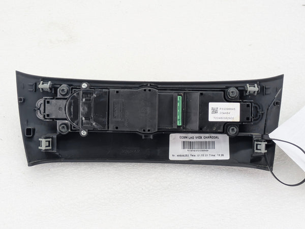 2021 Volvo V60 T6 R-Design Radio Control Panel W/Hazard Lights & Defroster Button 31398845