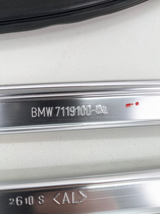BMW E93 335is 335xi 335i 328xi 328i M3 Windshield & A Pillar Weatherstrip Seal Gasket & Trims 7119111