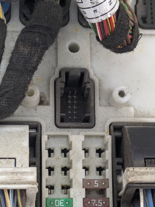 BMW F30 F31 F32 F33 F34 F36 3 & 4 Series FEM Body Control Module 9303544