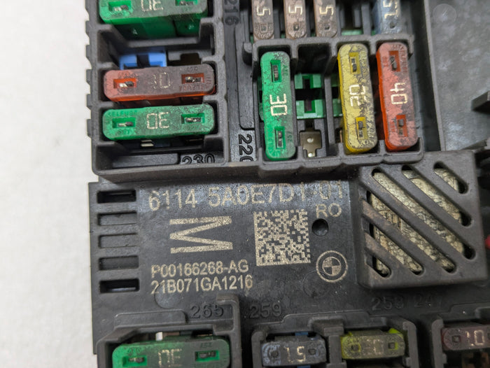 BMW G20 G22 G23 G26 330ix M340ix Rear Power Distribution Junction Fuse Box & LIN Module 8795478 *DAMAGED*