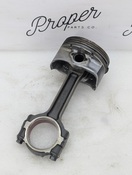 Chevrolet C7 Corvette Stingray Z51 LT1 Gen V Engine Right Side Piston & Connecting Rod #4 12654243 *NOTE*