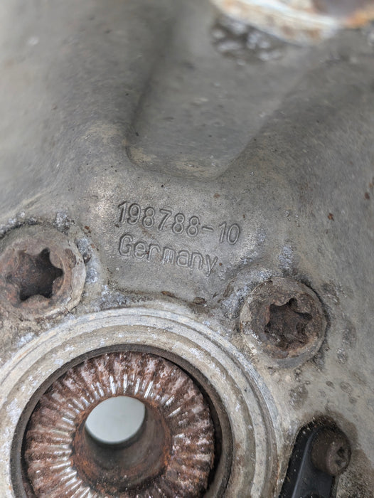 BMW F32 F33 F36 4 Series AWD Left/Driver Side Front Hub/Knuckle/Spindle W/Control Arms 6859003