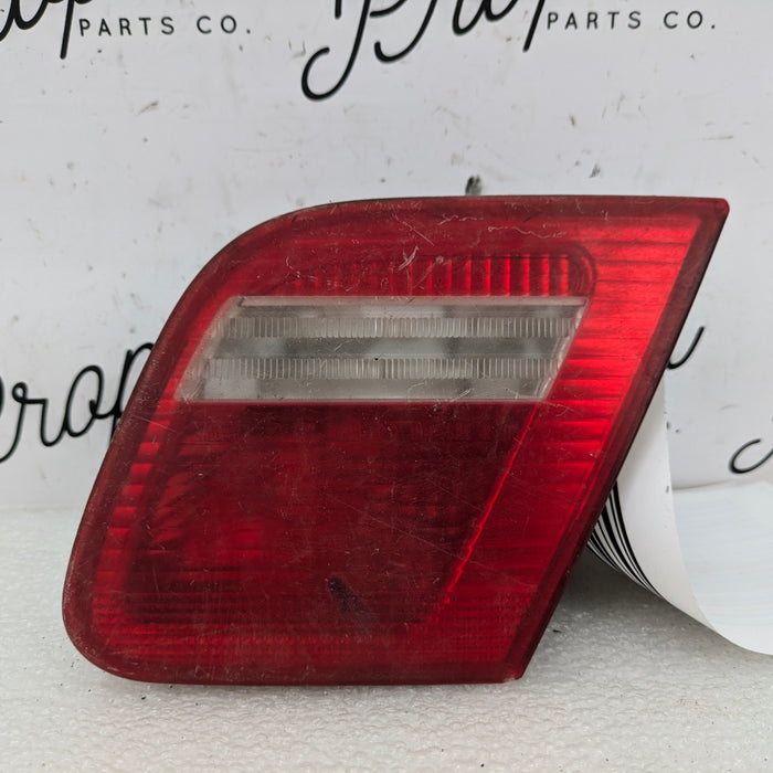 BMW E46 M3 330ci 328ci 325ci 323ci Coupe/Convertible Inner Right Trunk Tail Light 6920706
