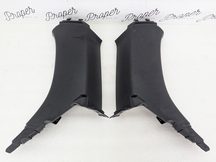 2021 Volvo V60 T6 R-Design Left & Right Black Upper C Pillar Trim Set 31479241/31479239