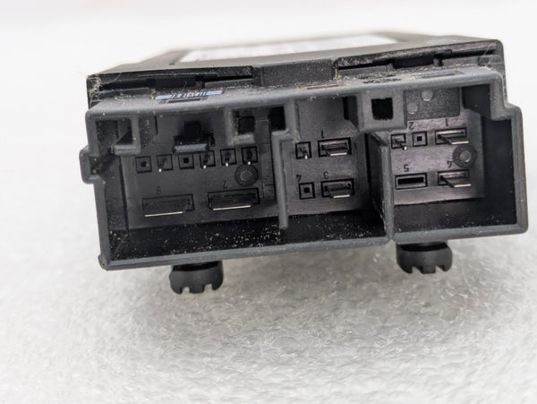 BMW F30 F31 F32 F33 F34 F36 335xi 328xi 340xi 330xi 320ix Heated Seats Control Module W/Bracket 9216468