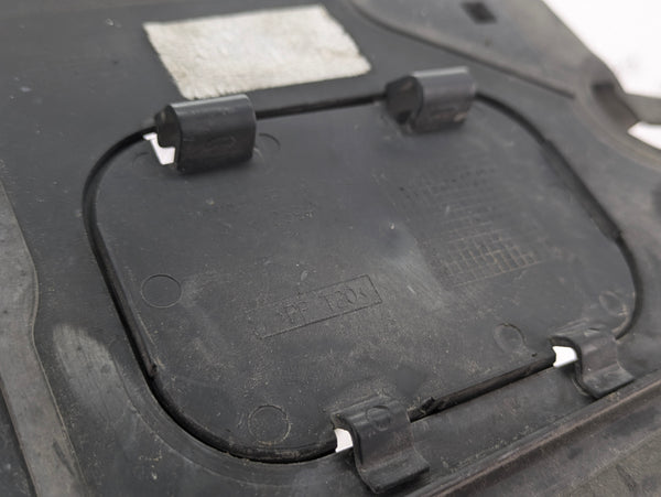 BMW F30 F31 3 Series Upper Radiator Air Duct 51747255413/7331514