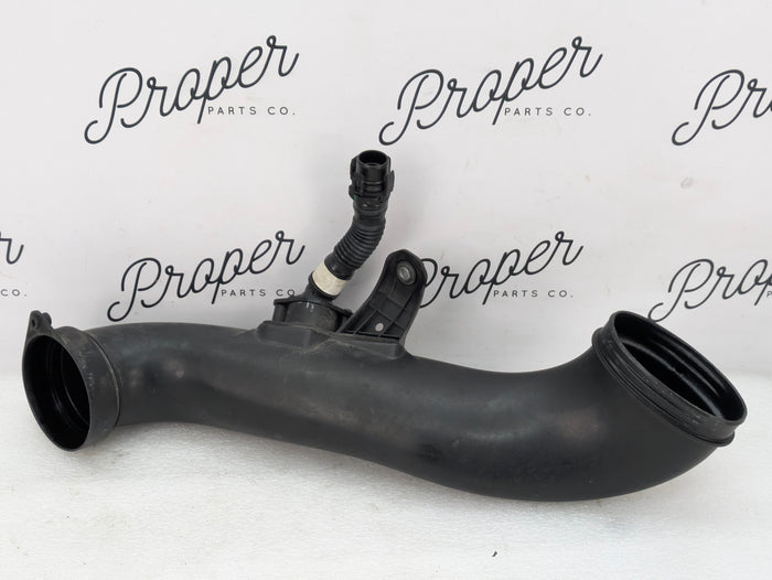BMW E82 E88 135i N55 Turbocharger Air Inlet Duct/Pipe 7599286