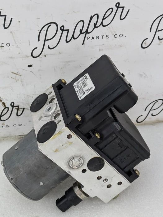 Porsche 996 911 Carrera 4 Cabriolet ABS Anti-Lock Brake Hydraulic Pump Control Module 99635575555