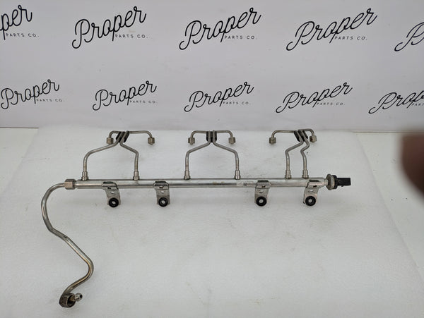 BMW F36 F30 F32 F33 F34 435xi 335xi N55 High Pressure Fuel Rail W/Injector Lines 7649710