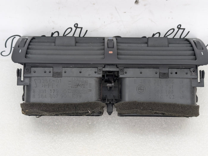 BMW E46 M3 330ci 328ci 325ci 323ci 320i Center Dash Center AC Heat Air Vent 8361895