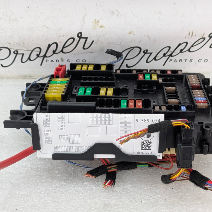 BMW F32 F30 F31 F33 F34 F36 430xi 440xi 435xi 428xi Rear Power Distribution Module/Fuse Box 9389070