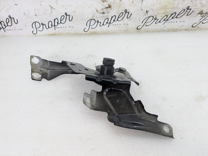 BMW G22 G23 430ix M440ix Front Right/Passenger Side Fender Mounting Bracket Set Black Sapphire Metallic (475) 7486804/7586802/7486806