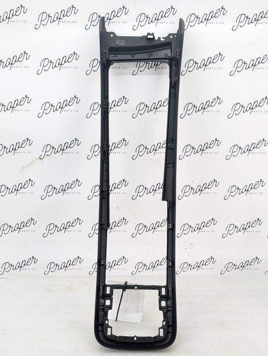 2021 Volvo V60 T6 R-Design Front Center Console Trim Panel 31417516