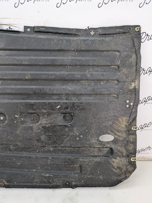 BMW G20 330ix M340ix G22 G23 430ix M440ix AWD Center Underbody Splash Shield 7447151 *DAMAGED*