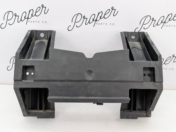 Chevrolet C7 Corvette Stingray Rear Bumper Center Support Mounting Bracket Carrier 23169479