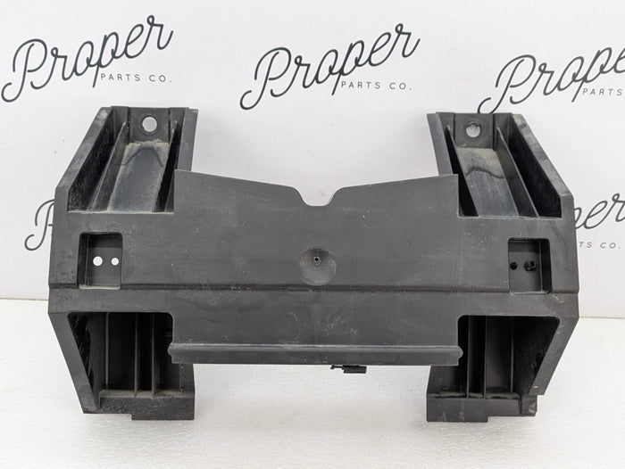 Chevrolet C7 Corvette Stingray Rear Bumper Center Support Mounting Bracket Carrier 23169479