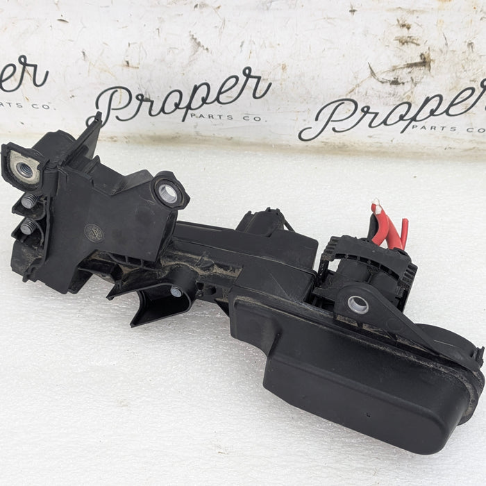 BMW G22 G23 G20 G26 430ix 330ix 330ex Engine Bay Power Distribution Junction Box Panel 6842531/9362854