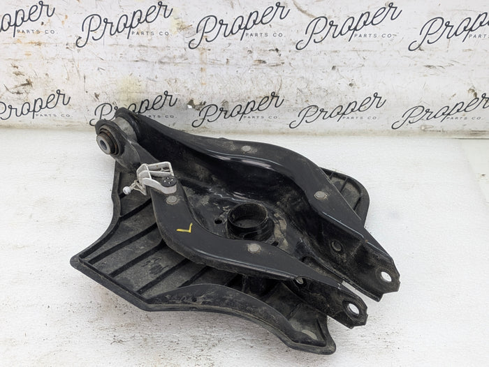 BMW G22 G23 G20 G26 430ix 330ix 330ex M Sport Rear Left Lower Control Arm Spring Perch 6876803/6886448