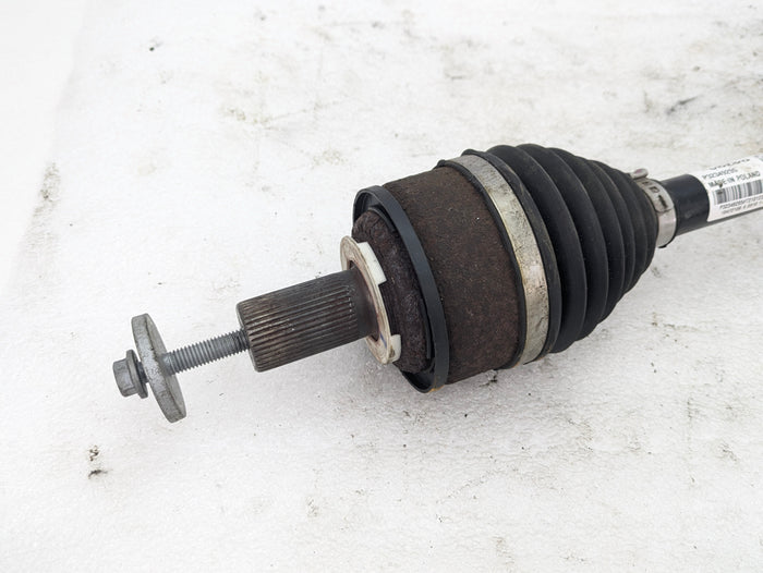 2021 Volvo V60 T6 R-Design Right/Passenger Side Front Axle Shaft 32349295