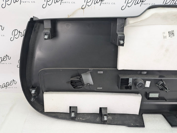 2021 Volvo V60 T6 R-Design Hatch Tailgate Liftgate Trim Cover 31462593