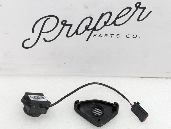 Chevrolet C7 Corvette Stingray Left/Driver Side Door Navigation Microphone & Trim 23187761