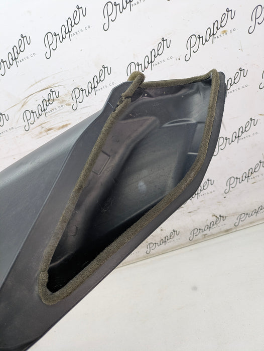 Chevrolet C7 Corvette Stingray Z51 Rear Left/Driver Side Manual Transmission Fluid Cooler Air Duct 22792720/22793183