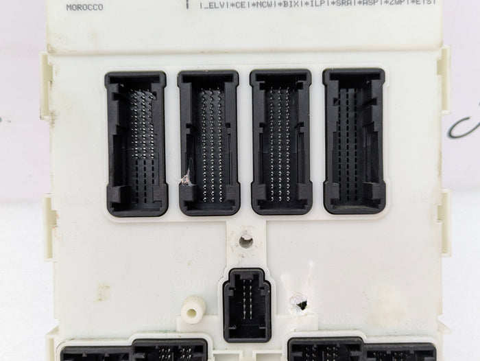 BMW F30 335xi Front Electronic Module/FEM/Body Control Module/BCM 9303544 *DAMAGED*