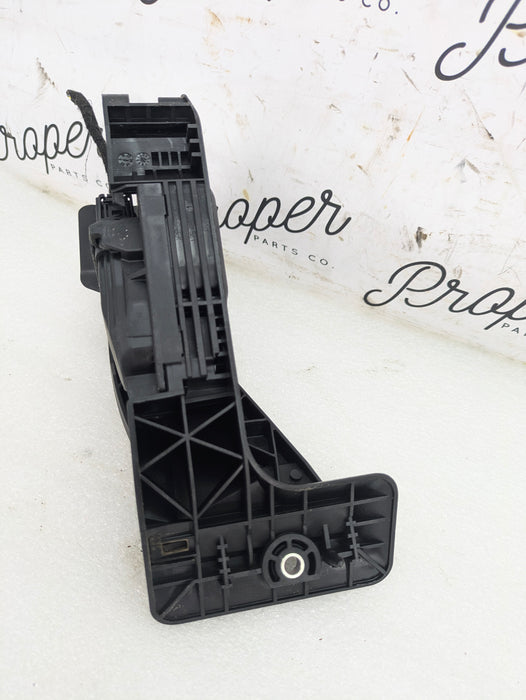 MINI R60 Countryman S Manual Transmission Accelerator/Gas/Throttle Pedal 35426853179