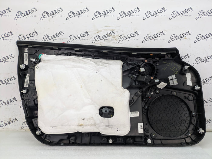 Chevrolet C7 Corvette Stingray Z51 Right/Passenger Side Jet Black Leather Door Panel Card