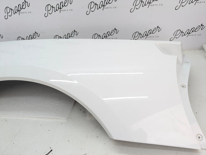 Chevrolet C7 Corvette Stingray Coupe Right/Passenger Side Rear Quarter Panel Fender (G8G/U9567) 84054834 *DAMAGED*