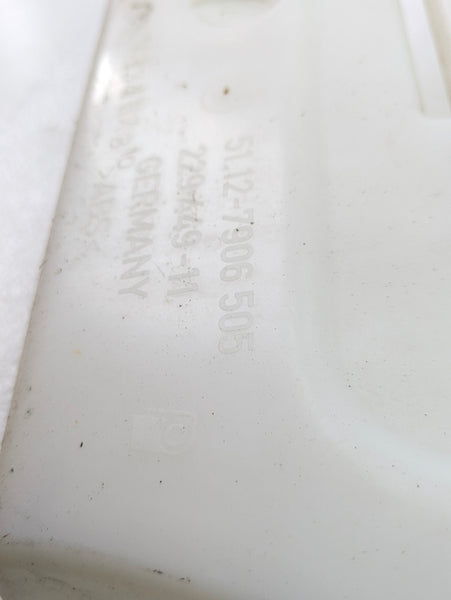 BMW E90 335xi 330xi 328xi 325xi 323i M Sport Left/Driver Side Rear Bumper Bracket 7906505