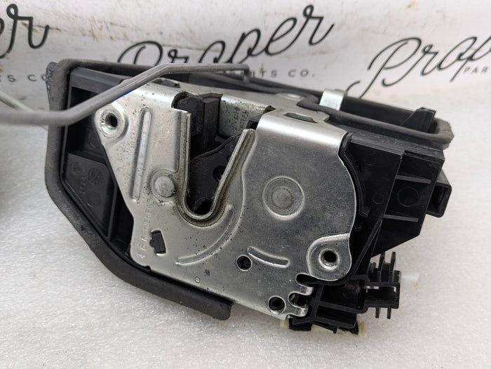BMW F32 F33 F82 430xi 440xi 435xi 428xi M4 Left/Driver Side Door Lock Actuator & Handle Carrier 7229461