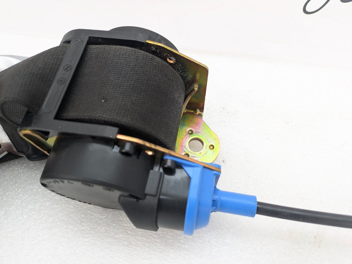 BMW E46 M3 330Ci 325Ci 323Ci Convertible Front Left Driver Seatbelt Force Limiter & Retractor 8202895