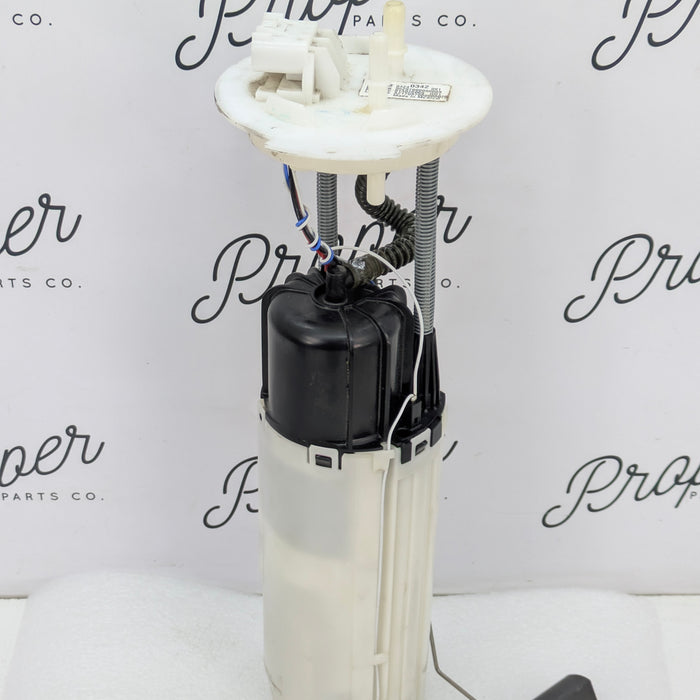 2017 Chevrolet C7 Corvette Stingray LT1 In Tank Left/Driver Side Low Pressure Fuel Pump Assembly 84240342