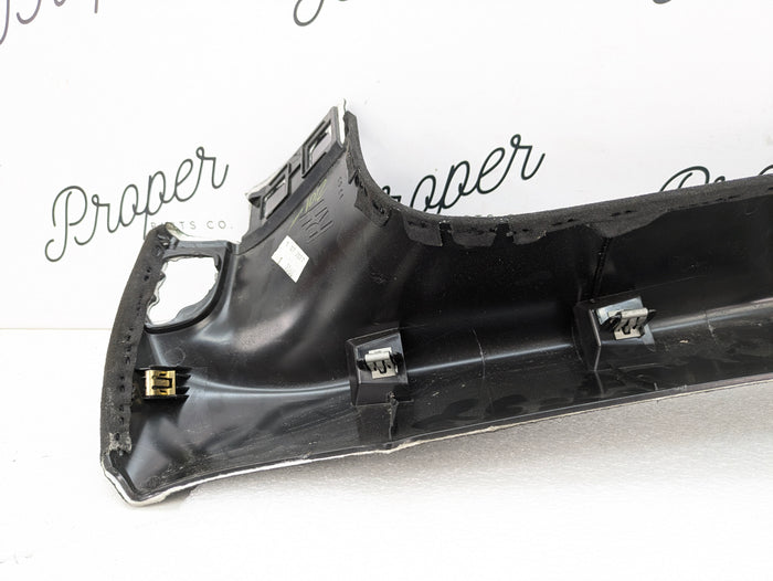 Chevrolet C7 Corvette Stingray Right/Passenger Side Suede A-Pillar Interior Trim 941144AB *DAMAGED*