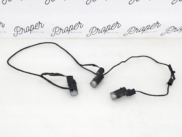 BMW E60 E61 M5 Front Bumper Harness & Parking Aid Ultrasonic Sensors White 6989071