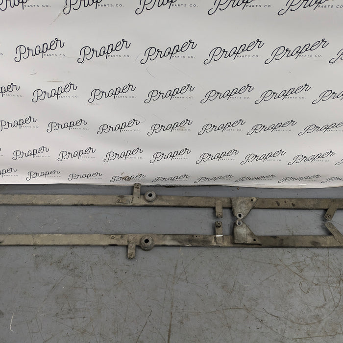 BMW E93 335is 335i 328i Front Subframe V Brace Reinforcement Bracket Set 7046335/7046336